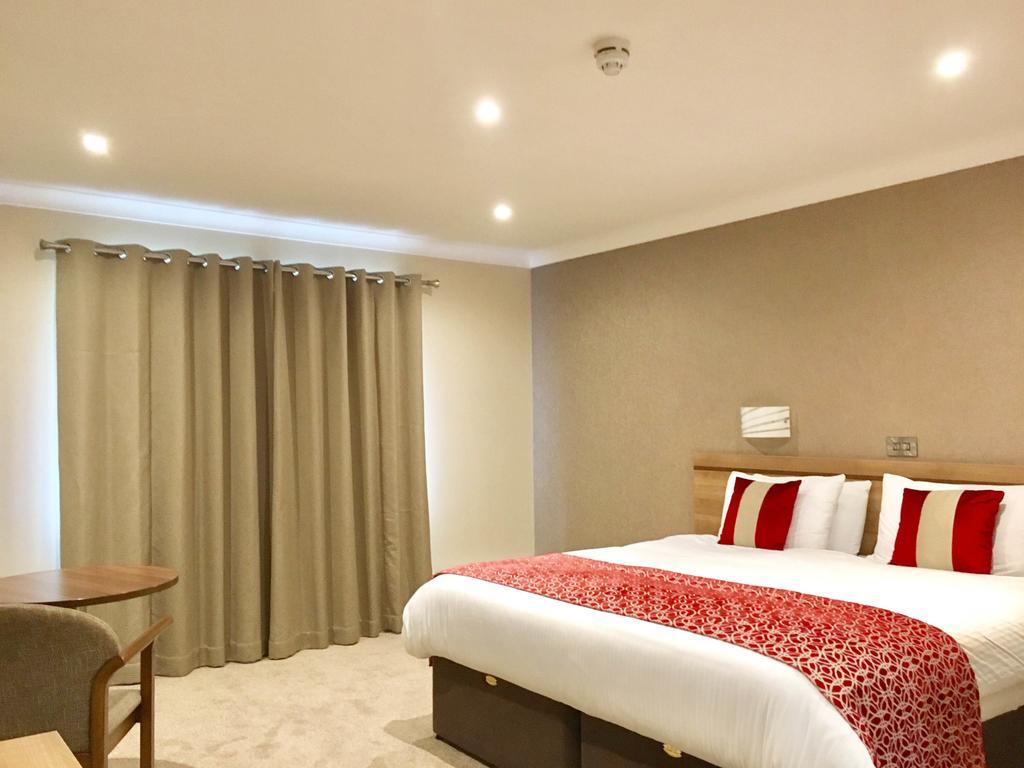 The Lodge Hotel Коулрейн Екстериор снимка